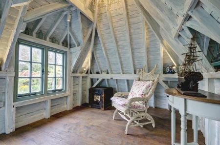 In 2019, Martin Freeman bought a £5 million property.